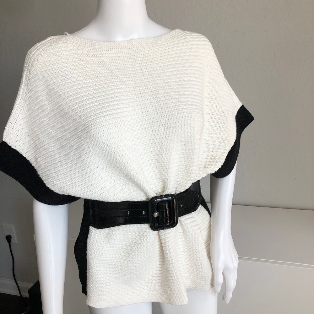 White House Black Market bay sleeve sweater